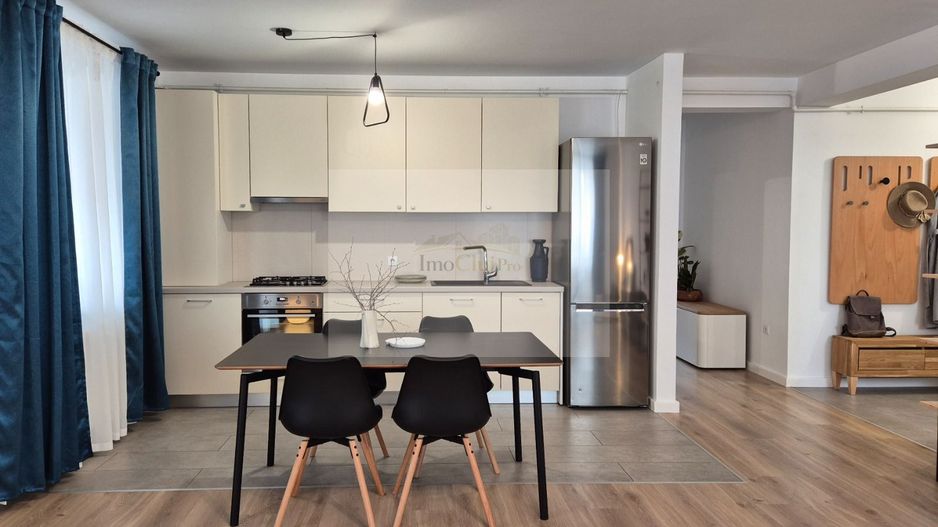 Inchiriere  3 camere| 2 bai cu geam | Parcare inclusă | Zona Europa - Poză 2