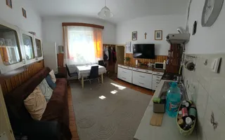 Casă tip duplex de vânzare – 217 mp, teren 897 mp, zona centrală Luduș - Poză 13