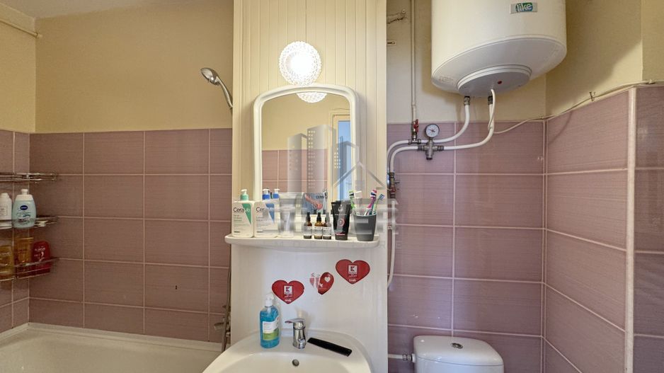 Apartament cu 3 camere/zona strazii Mehedinti. - Poză 11