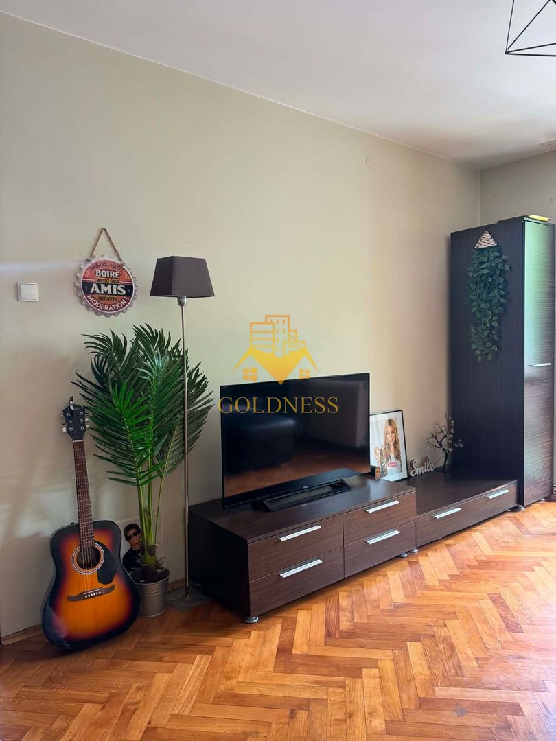 2 camere, decomandate, Central str. Republicii, Zona UMF, Motilor - Poză 5