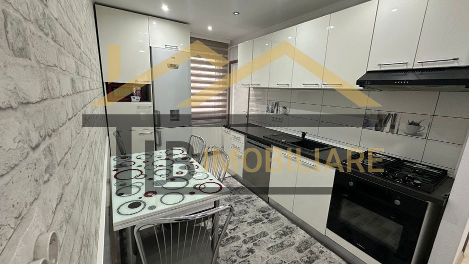 Apartament de 3 camere, 65mp, Zona UMFST - Poză 1