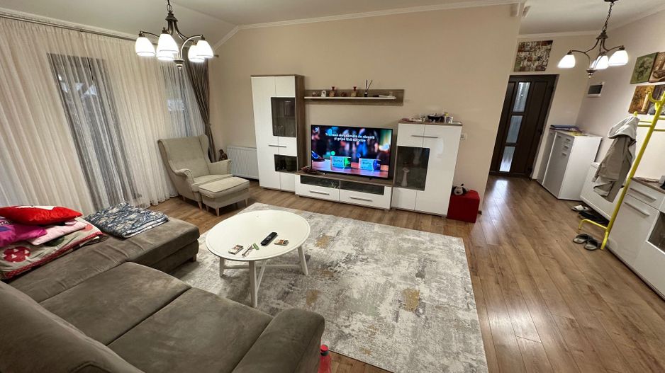 Casa parter cu carpot - Poză 12