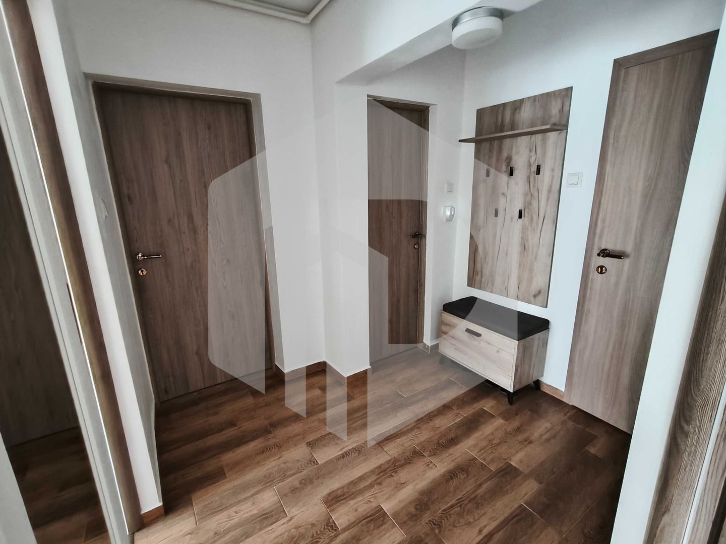 Apartament | 2 Camere | Renovat | 50mpu | Etaj 3 | Valea Aurie - Poză 5