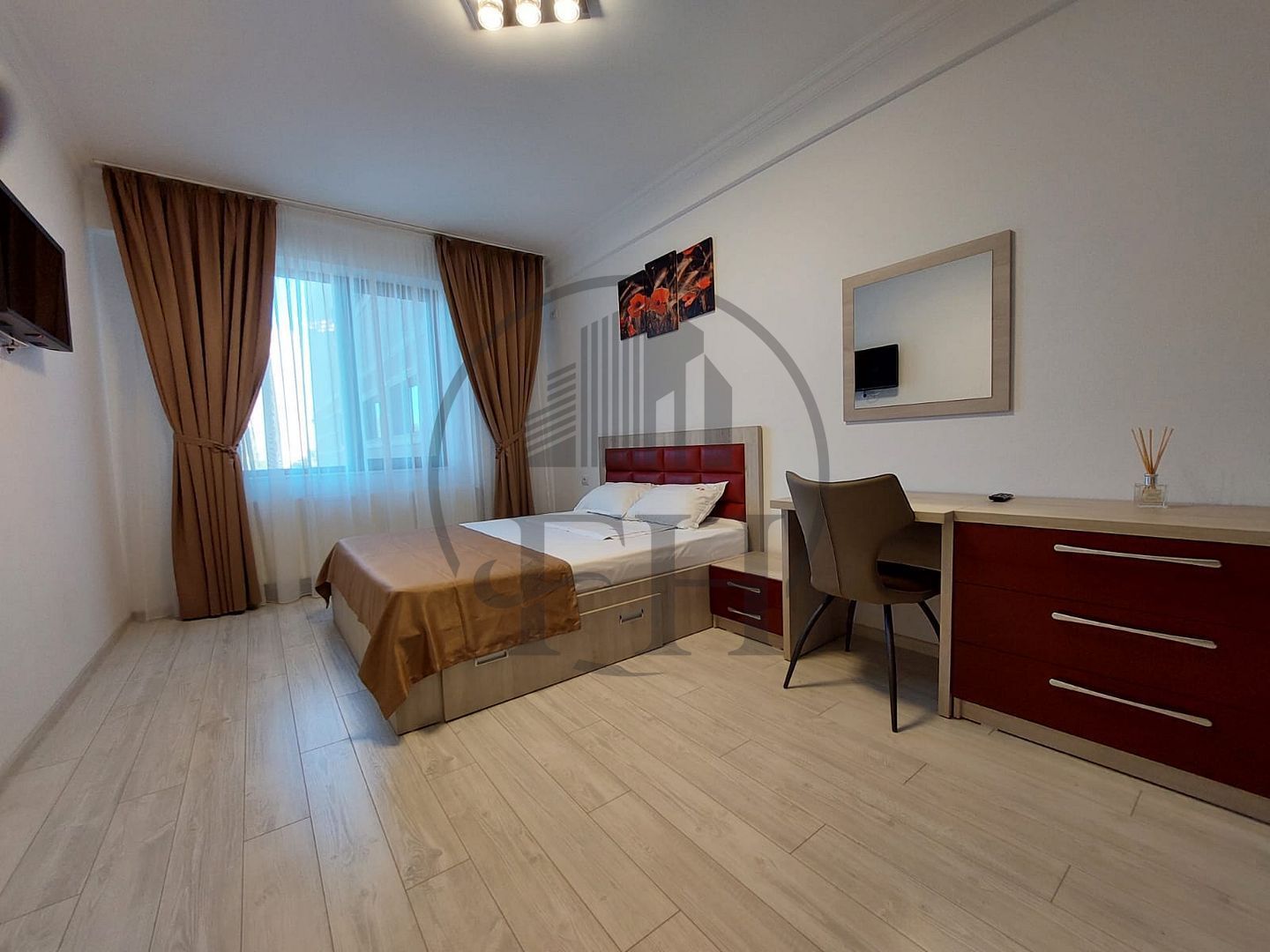 SOLD/ VANDUT Apartament cu 2 camere în zona Central - Poză 3