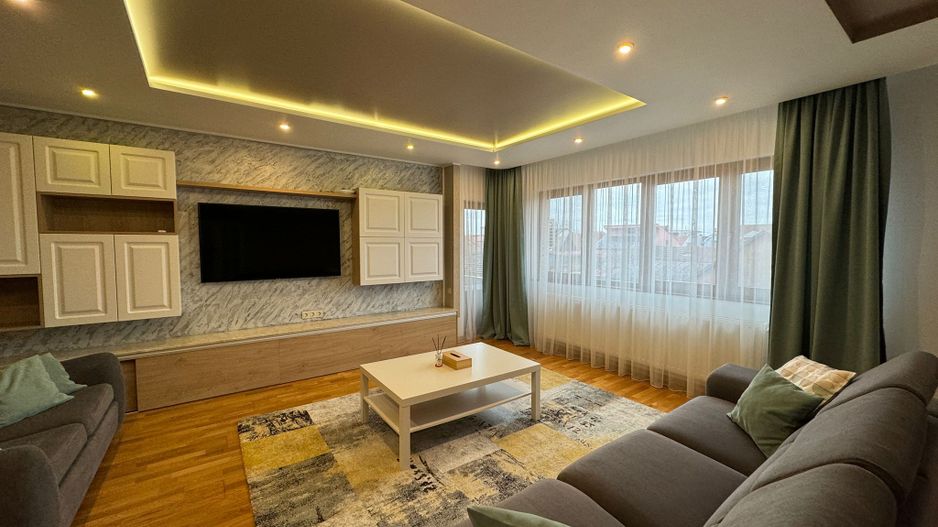 Chirie ap lux, 3 cam,2 bai,120mp mobilat/utilat/ 2loc parcare/terasa - Poză 3