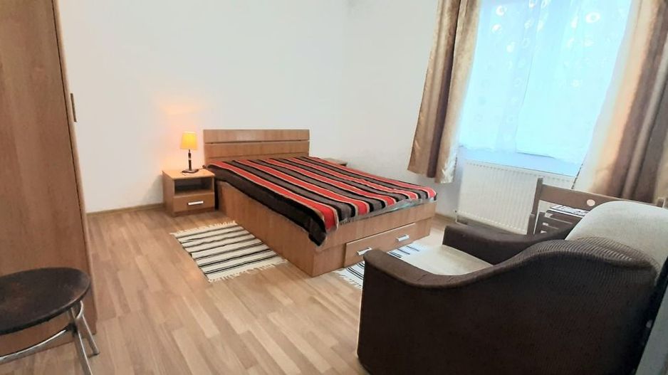 APARTAMENT CLASIC ZONA PRIMAVERII - Poză 4