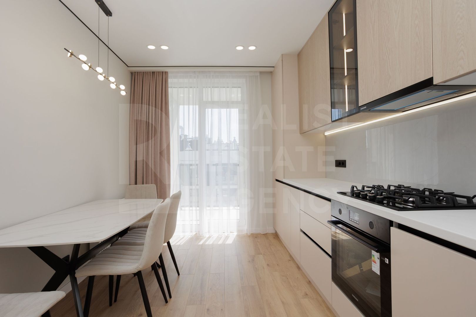 Vânzare, apartament - 46 mp, str. Regina Elisabeta, Durlești - Poză 4