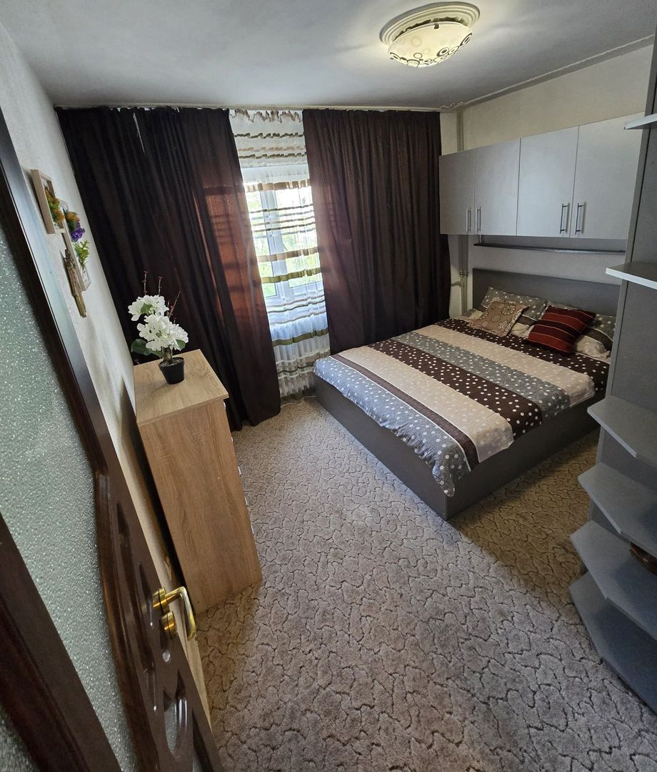 De inchiriat apartament 2 camere Apusului - Poză 1