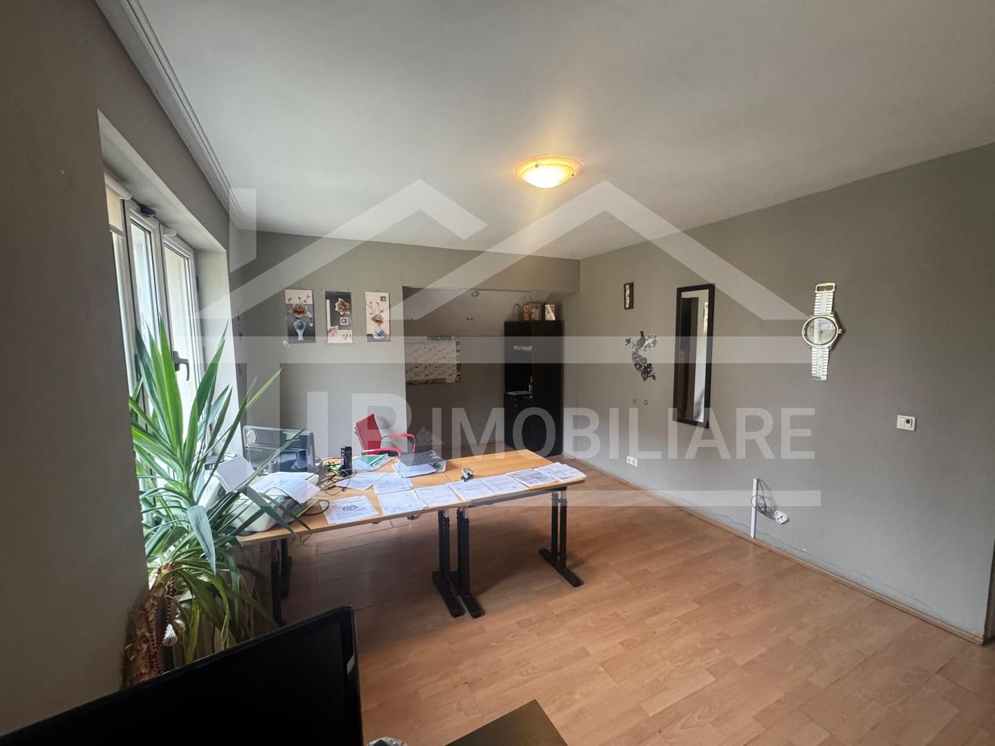 Vila cu 6 camere, 420mp,  teren 720mp, parcari, Zona Shopping City - Poză 12