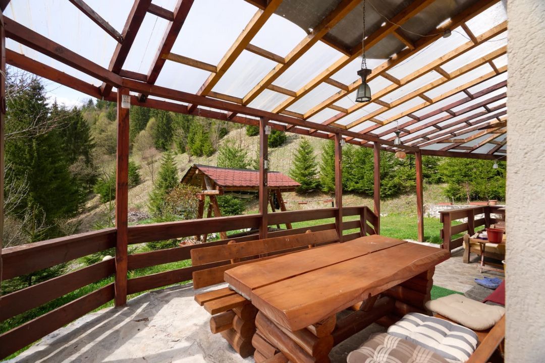 Casa Dambovicioara - CASA de vacanta sau PENSIUNE profitabila - Poză 3