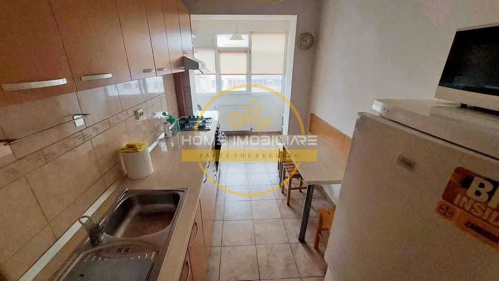 Apartament cu 2 camere/ 52mp/ zona Podu Ros - Poză 4