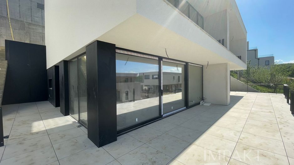 Duplex 4 camere cu panorama superba in cartierul Europa - Poză 6