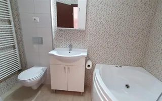 Apartament 3 camere, 97 mp utili, la vila, zona Alba Mall - Poză 11