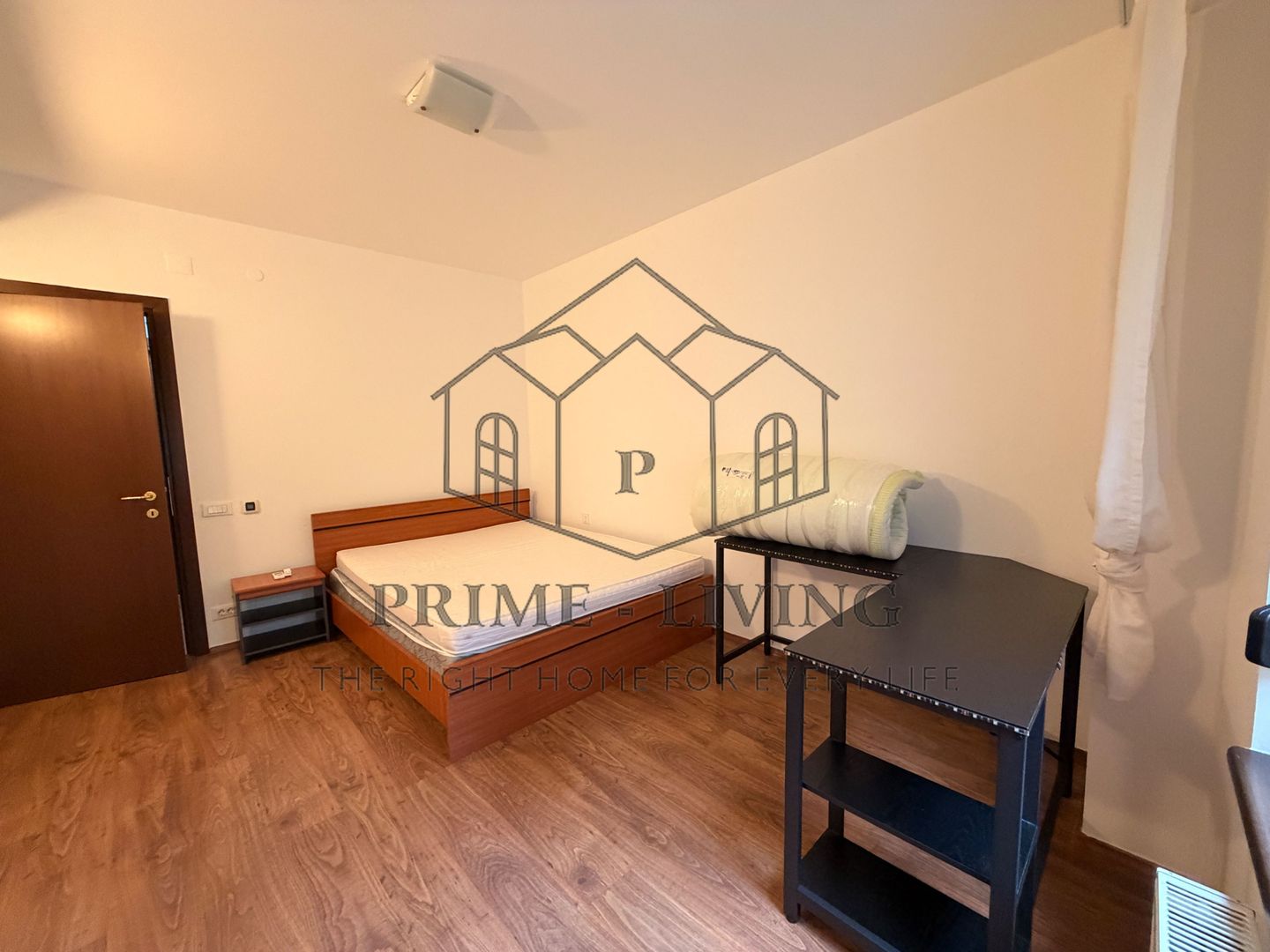 APARTAMENT DE 3 CAMERE LA INCHIRIERE IN COMPLEX CENTRAL PARK - Poză 2