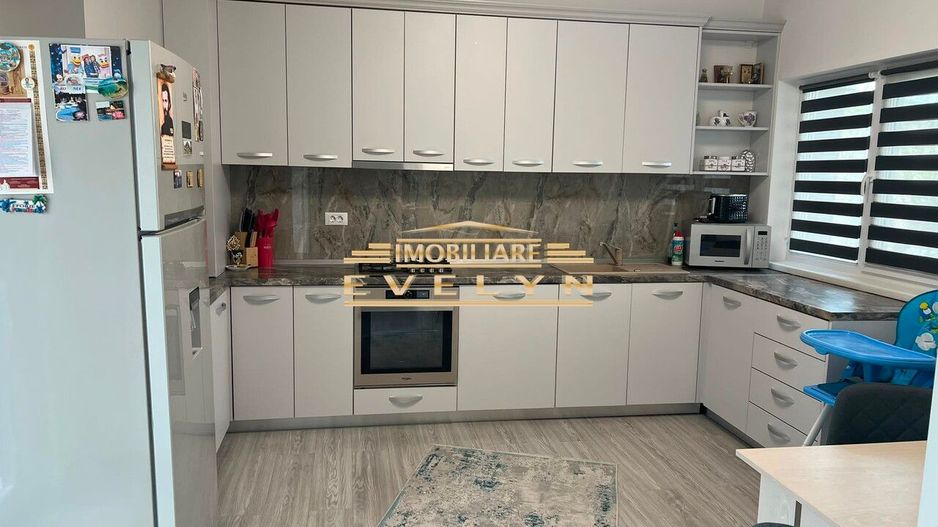 Casa noua de vanzare, mobilata si utilata complet ! - Poză 8