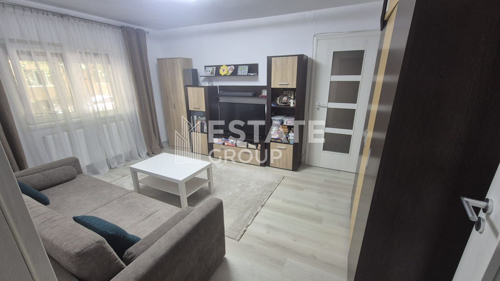 Apartament cu 2 camere mobilat si utilat in zona Buziasului - Poză 1