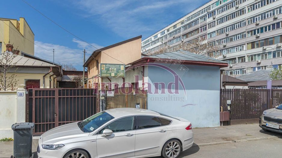 Vanzare - vila noua+spatiu birou/comercial - Crangasi-Constructorilor - Poză 11