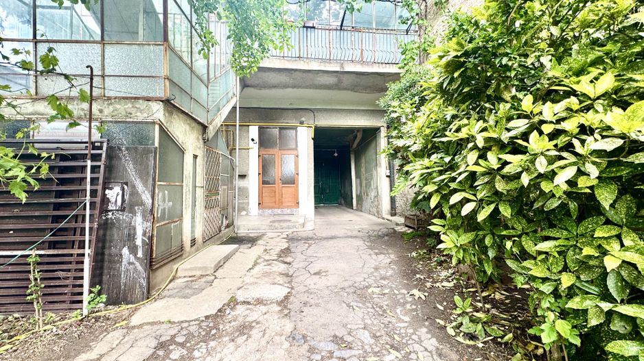 Apartament spațios într-o vilă, cu 2 garaje și terase – zona Iosefin - Poză 23