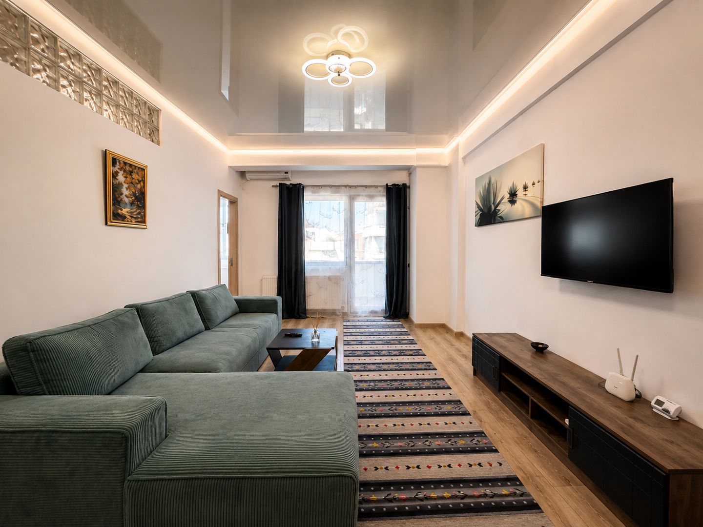 Apartament cu 3 camere de vanzare in Mamaia Nord Costanta - Poză 3