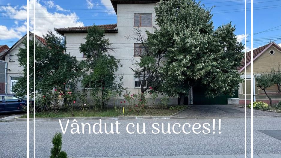De vânzare Vilă D+P+2E, Gradiste Arad, garage si curte proprie - Poză 1