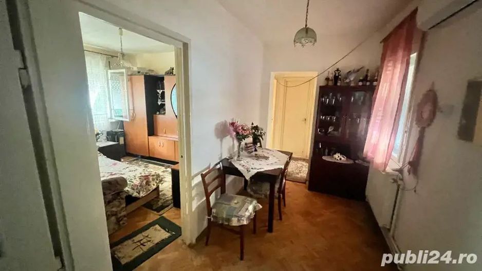 BRASADAS vinde ap 3 cam etaj 1/4 Careiului. - Poză 2