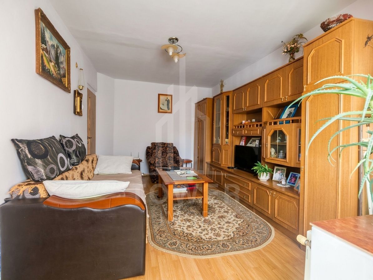 Apartament de 2 camere decomandate situat pe Bulevardul Mihai Viteazul, - Poză 2