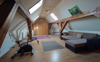 Comision 0%, Vila cu 4 Apartamente, 12 Camere, 444mp Utili, Balcescu - Poză 11