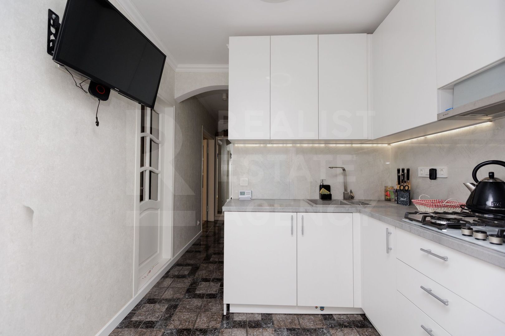 Vânzare, apartament, 2 camere, strada Alexandru cel Bun, Ialoveni - Poză 3
