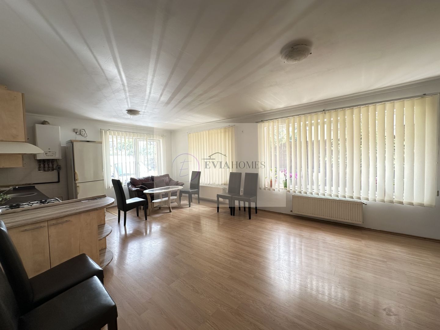 3 camere/ terasă 25 mp/ parcare/ zona Grand Hotel Italia - Poză 1