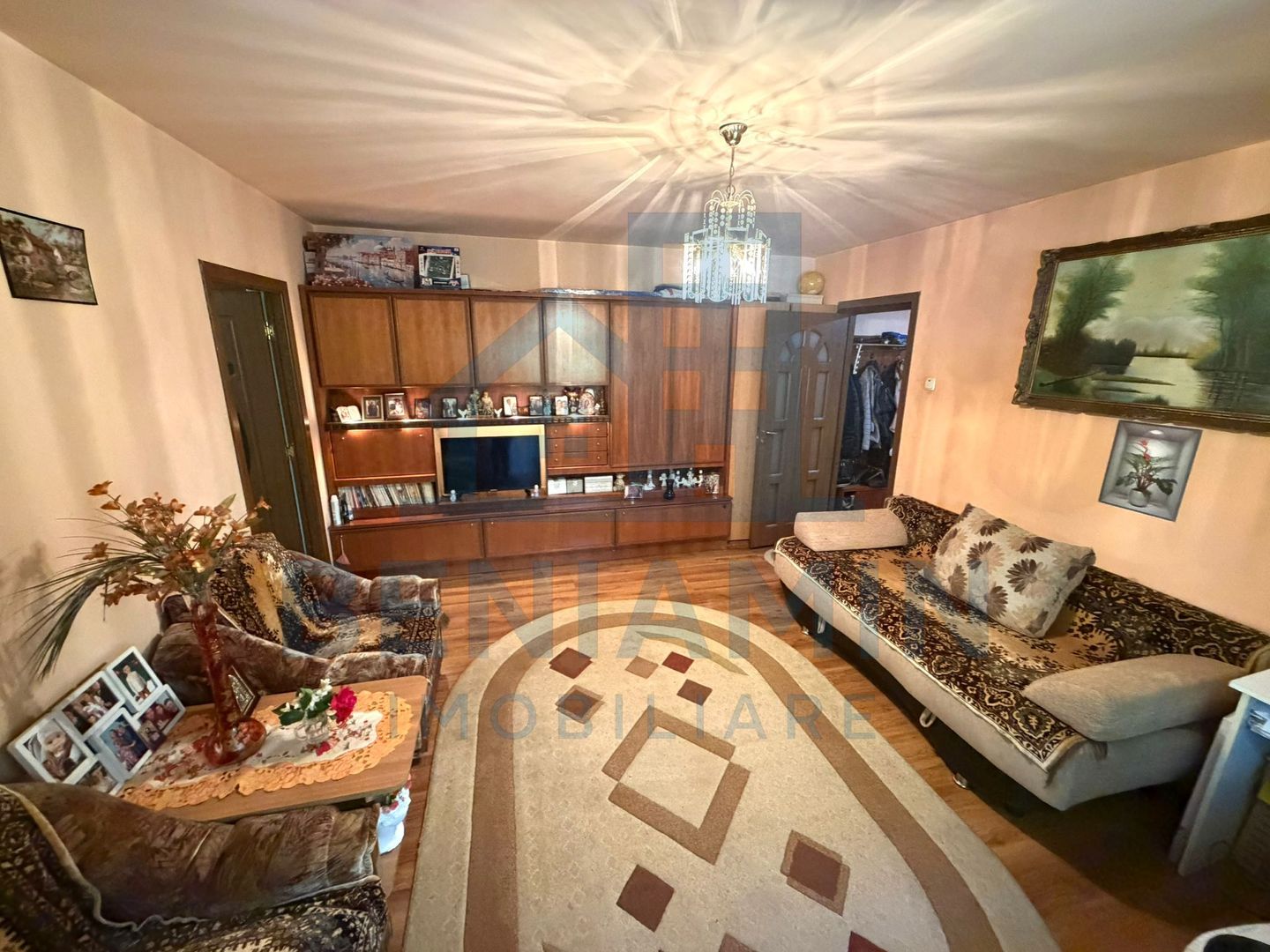 Apartament cu 2 camere la parter cu balcon - Brazda lui Novac 55mp - Poză 2