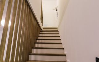 VILĂ MODERNĂ DE LUX CU PISCINĂ, FOTOVOLTAICE ȘI FOIȘOR – BREAZA - Poză 51