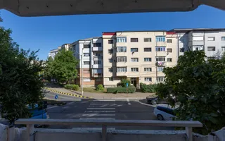 Apartament cu 4 camere, 90 mp, etaj 1 – Zona Nord, Bacău - Poză 28