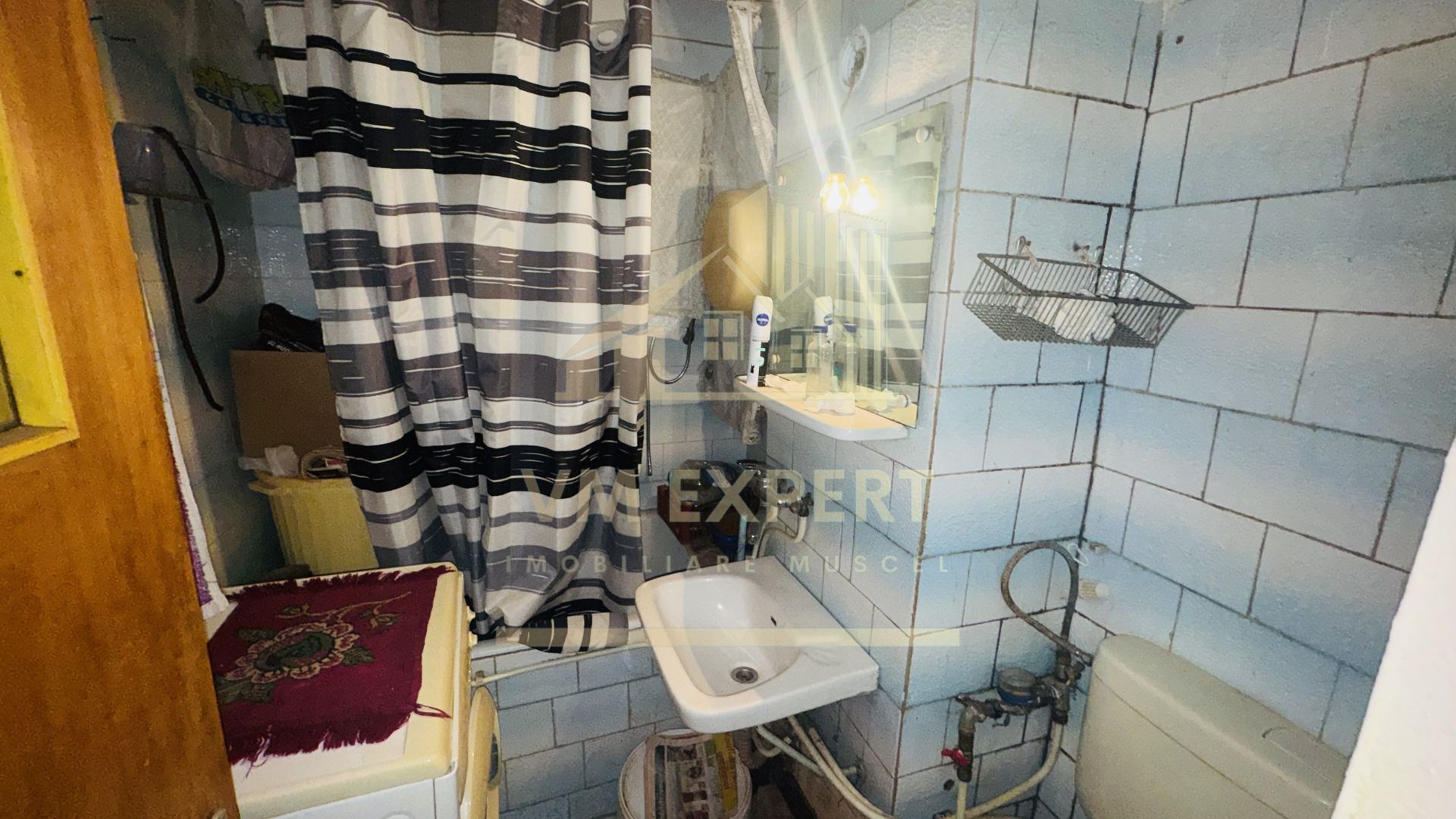 GARSONIERĂ DECOMANDATĂ CONFORT 1 ETAJ 1 CAMPULUNG VIȘOI - Poză 5