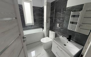 Disponibil imediat. Decomandat. TVA 21% inclus in pret - Poză 8
