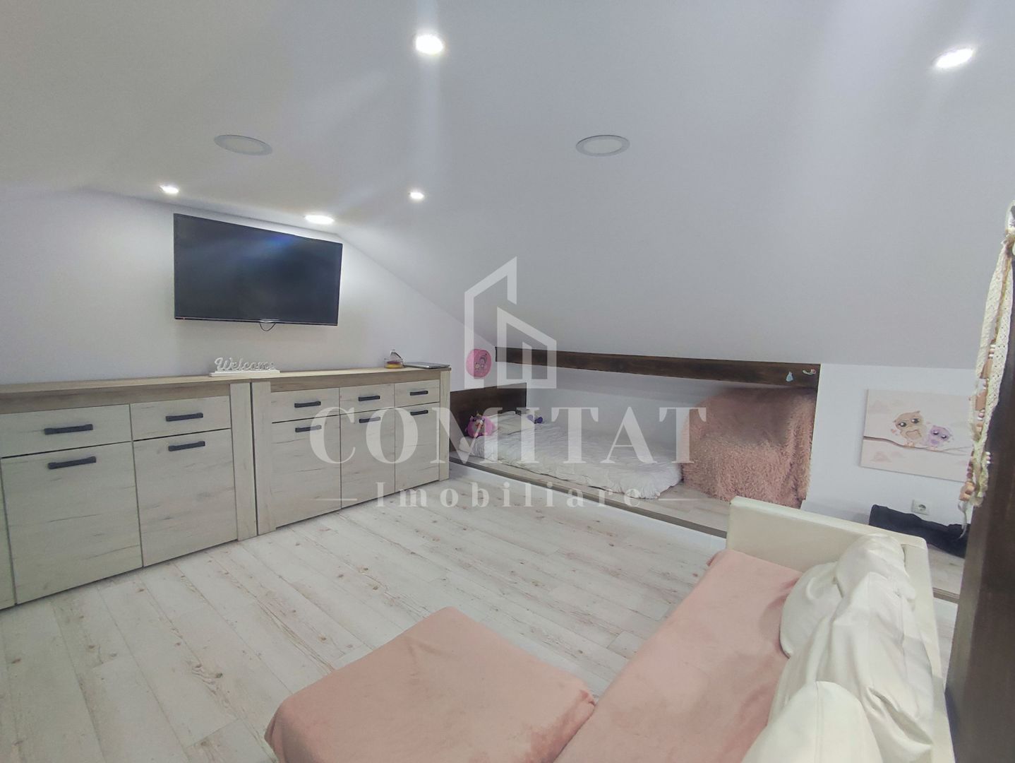 Casă cu finisaje moderne | La cheie | 4 camere | Localitatea Dezmir - Poză 16