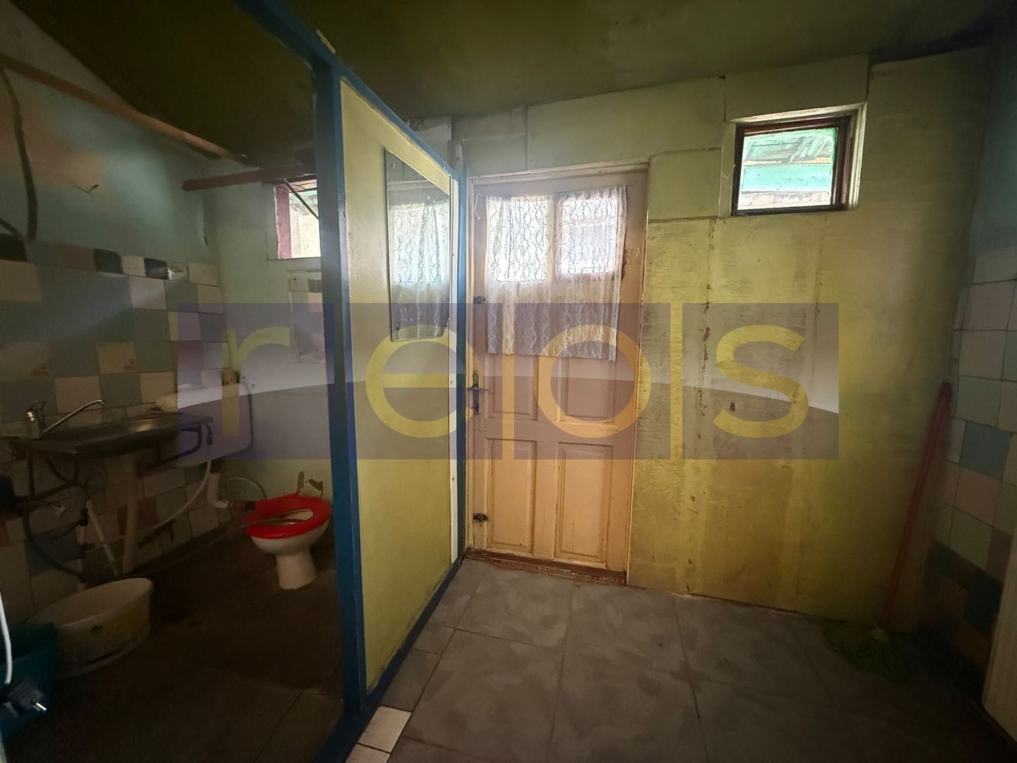 DE VANZARE CASA INTERBELICA  – 3 CAMERE - METROU STEFAN CEL MARE - Poză 7