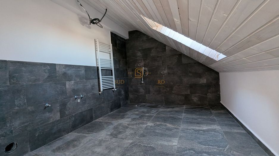 Vila excelenta tip duplex, P+1+Mansarda, Comuna Berceni - Poză 18