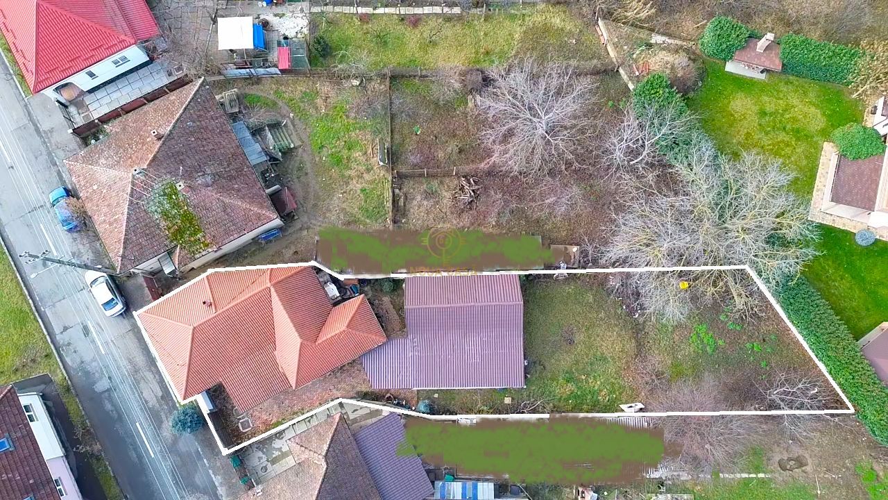 De Vanzare 2 Case In Curte Titulescu/Strada Crinului Teren 550MP - Poză 8