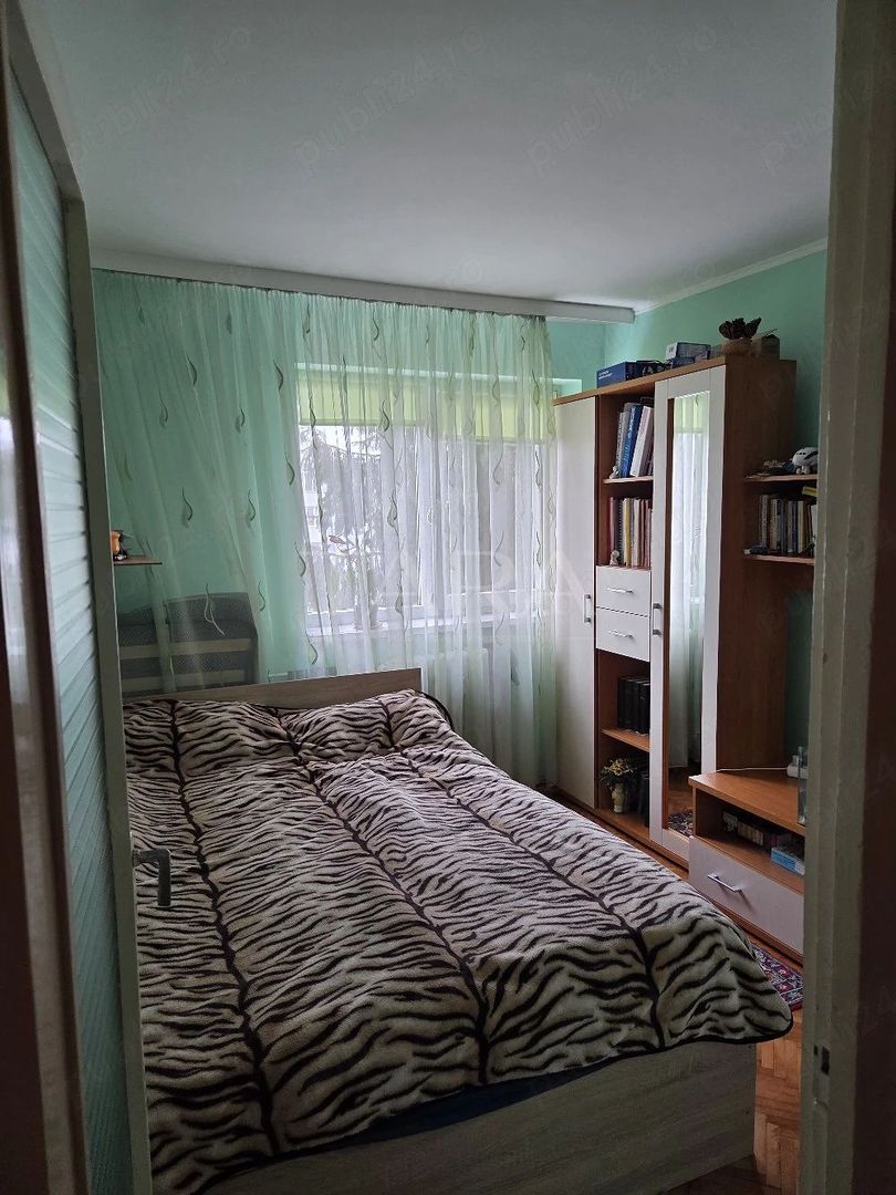 Apartament 2 camere, etaj intermediar, zonă accesibilă. - Poză 1
