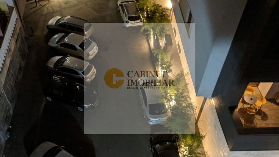 3 camere I Cismigiu I Etaj 5/6 I 1960 - Poză 14