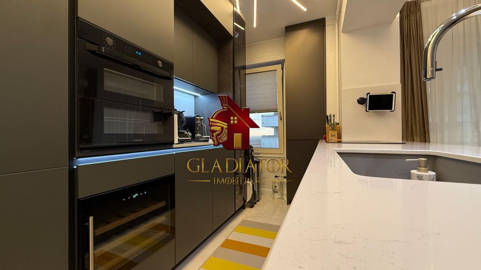 Apartament ultramodern Copou Royal Town et 9/11, 2 camere, 2 balcoane - Poză 5