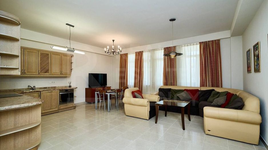 Chirie, apartament, 2 camere, str. 31 August 1989, Centru - Poză 2