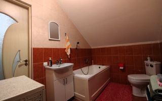 Casă generoasă cu 2 Nivele și confort modern – 10 Ari, Băcioi (sat Frumușica) - Poză 36