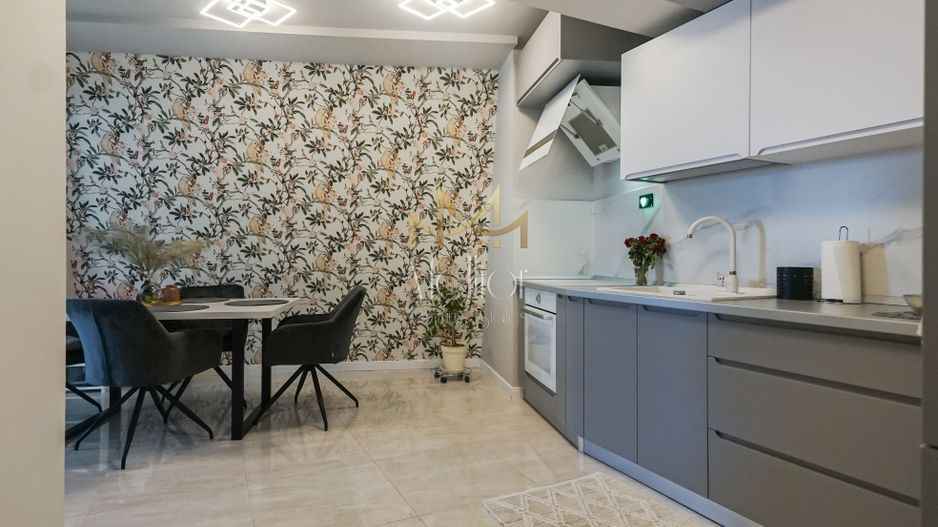 Apartament 3 camere, terasa, parcare, view panoramic asupra orasului - Poză 3