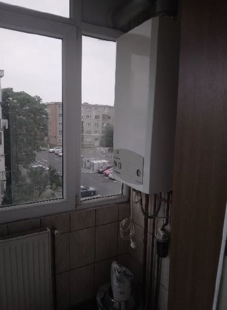 Apartament 3 camere Arad - Poză 4