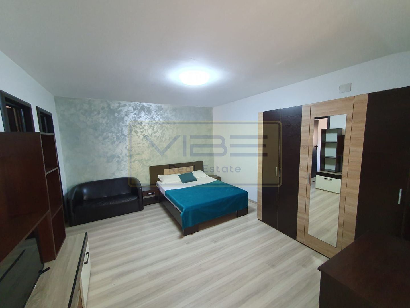 Copou- Apartament Decomandat - 5 min de Universitate !!! - Poză 1