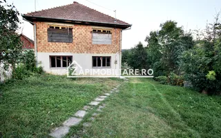 De vanzare 2 case cu 4.900 mp teren, Livezeni 0% comision - Poză 13