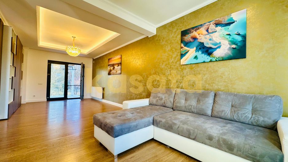 DE VANZARE | VILA INDIVIDUALA | MOGOSOAIA | VEDERE PADURE - Poză 5