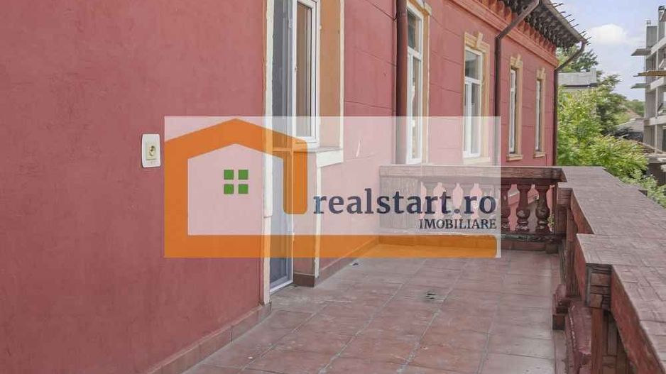 Vila individuala, S+P+E+Pod, curte 500mp, ideal Bistro-caffe, birouri - Poză 24