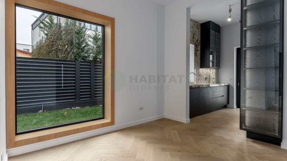 VILA IANCU NICOLAE, stil mediteranean, 5 dormitoare, 3 terase, gradina - Poză 13